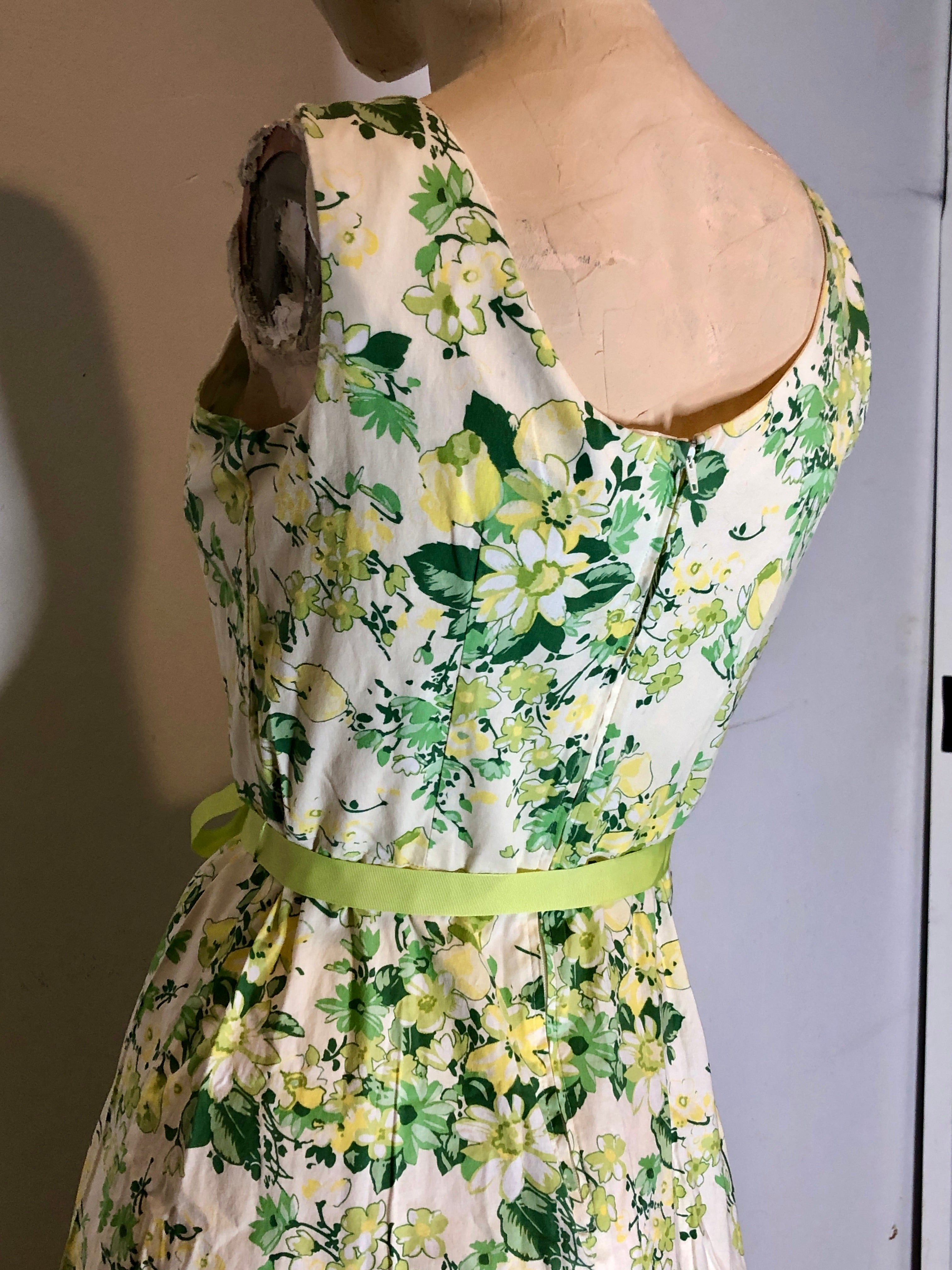 VTG Y2K Does 50s Green/White Floral Fit & Flare Feminine Summer Tank Dress Sz6