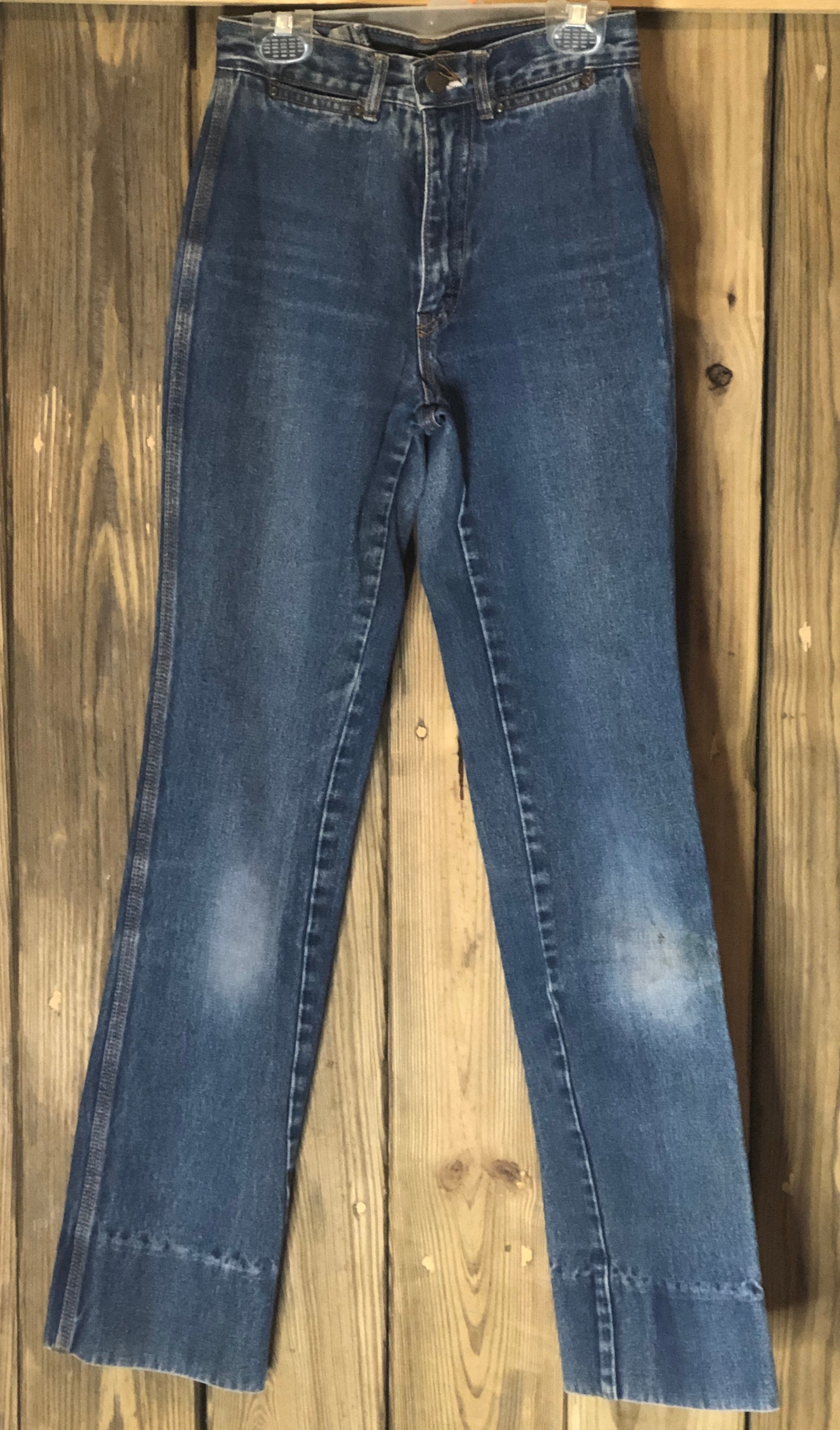 Vtg 80s~Brittania~Straight Leg Hi-Rise Destroyed Embroidered Pocket Jeans~Sz 1