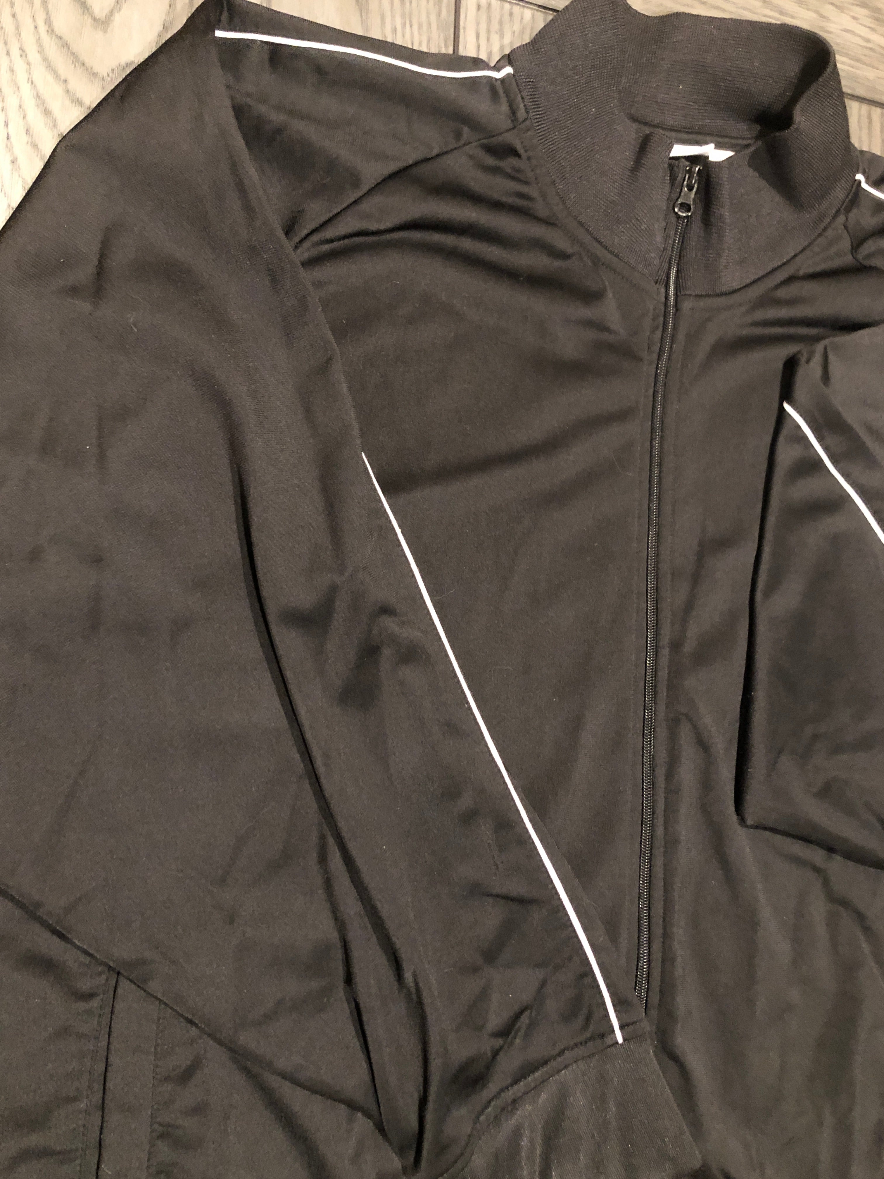 Vtg 90s/Y2K~Athletic Works~Men's Big/Tall Black/White Zip Front Track Jacket~3XL